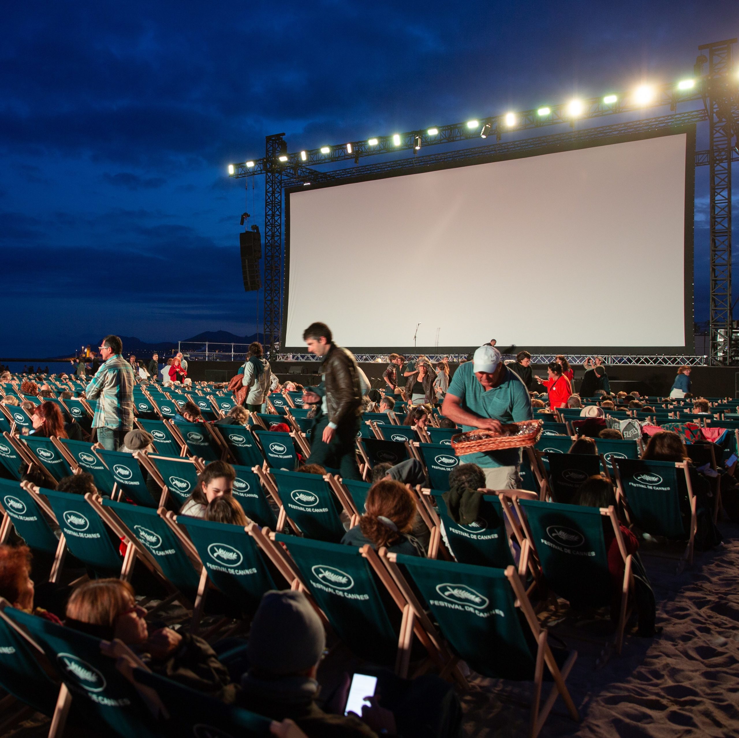 outdoor movie, summer, movie night, fundraising, beach, park, film 
